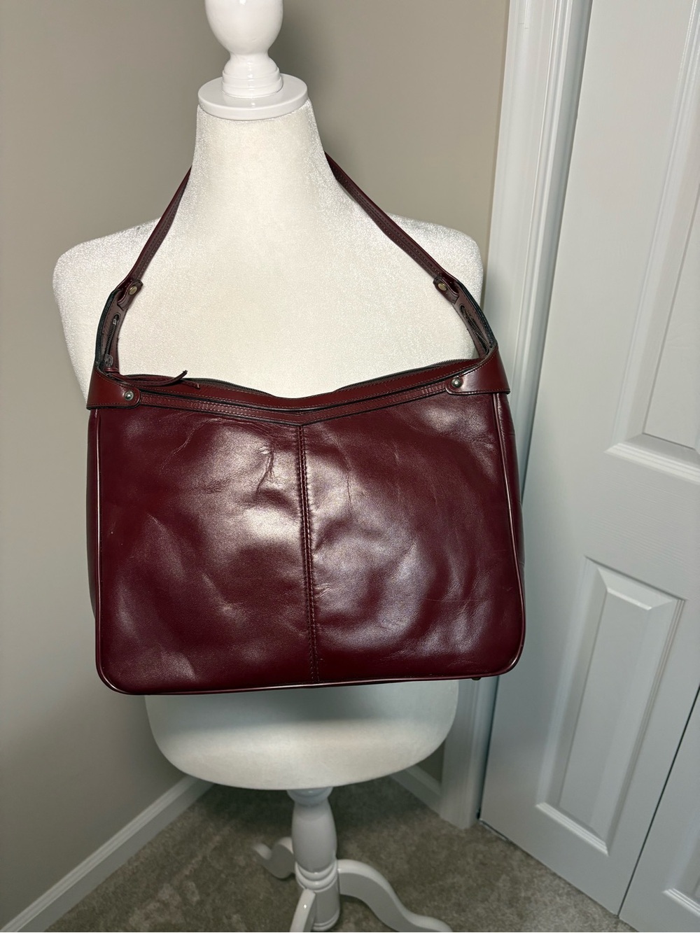 John Romain shoulder bag. - Picture 4 of 7